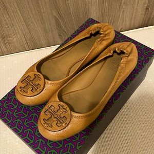 Tory Burch flat